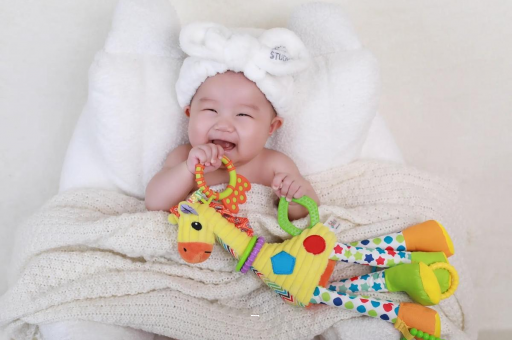 扶余宝宝为什么会吐奶 扶余宝宝为什么会吐奶